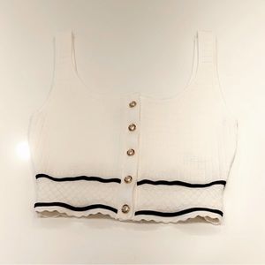 Babaton button tank size small